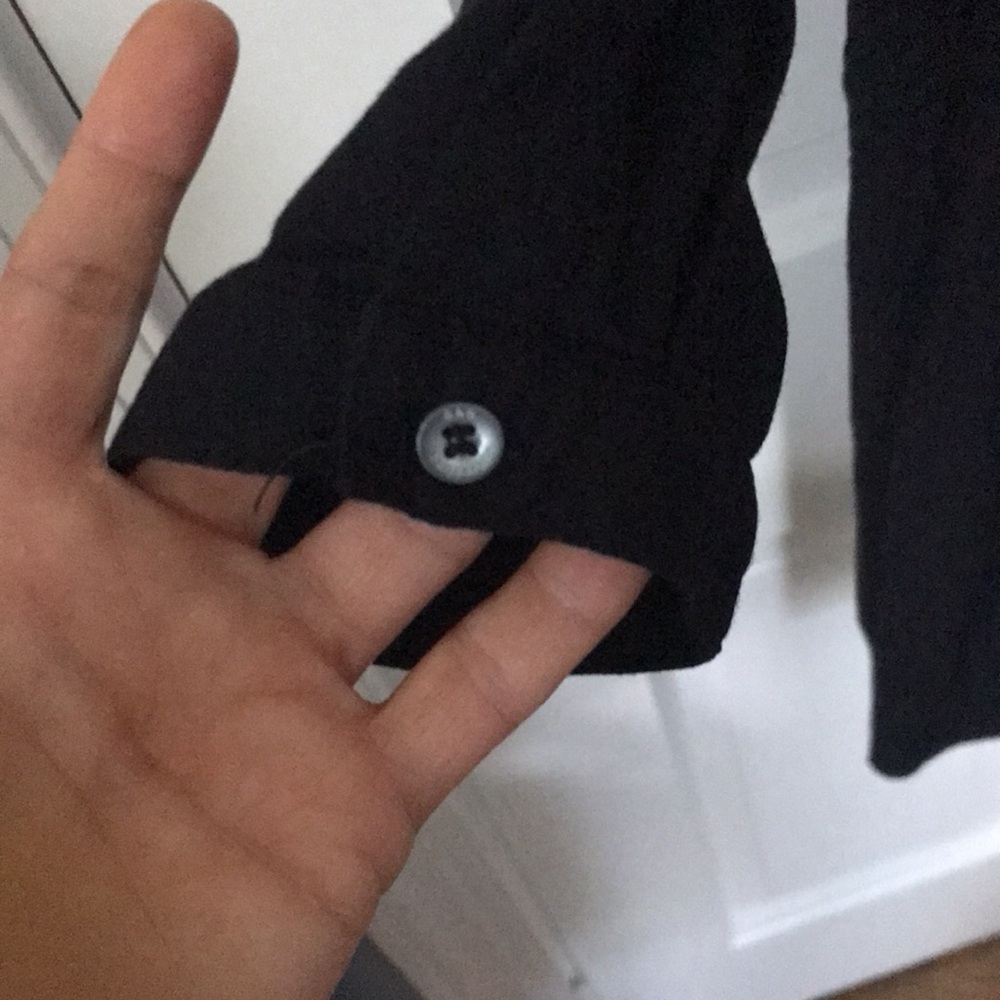 Perfectly Flattering Drawstring Waist C&C Califor… - image 4